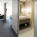Hotel Zena Beauty & Shopping Center
