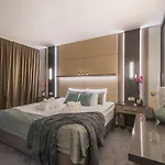 Zena Beauty & Shopping Center 4* Hévíz