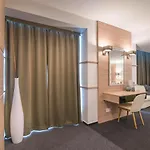 Zena Beauty & Shopping Center 4*