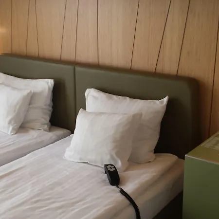 Zena Beauty & Shopping Center Отель