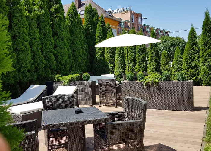 美容与购物中心泽纳酒店 酒店