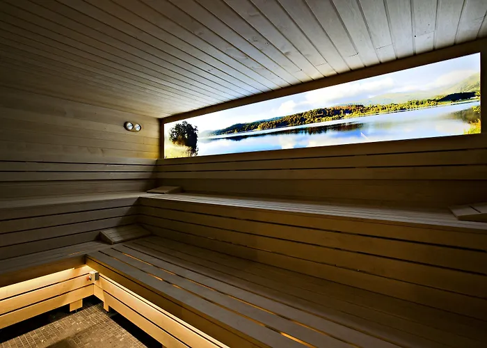 Zena Beauty & Shopping Center Héviz