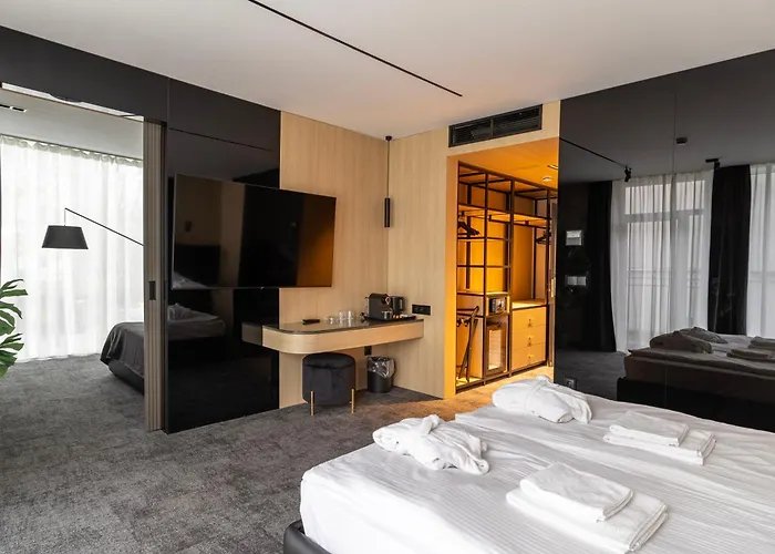 Zena Beauty & Shopping Center Heviz