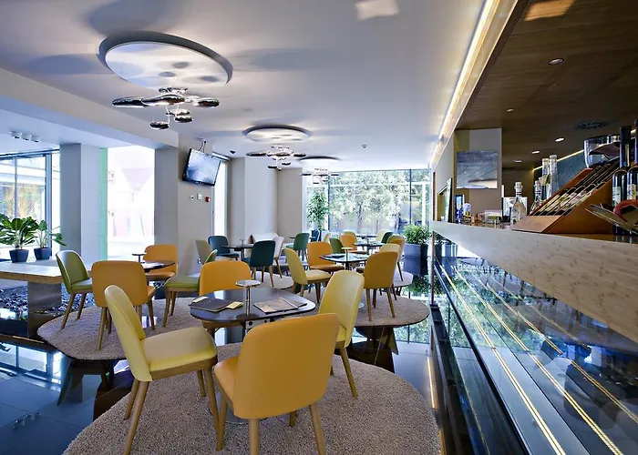 ホテル Zena Beauty & Shopping Center ヘーヴィーズ