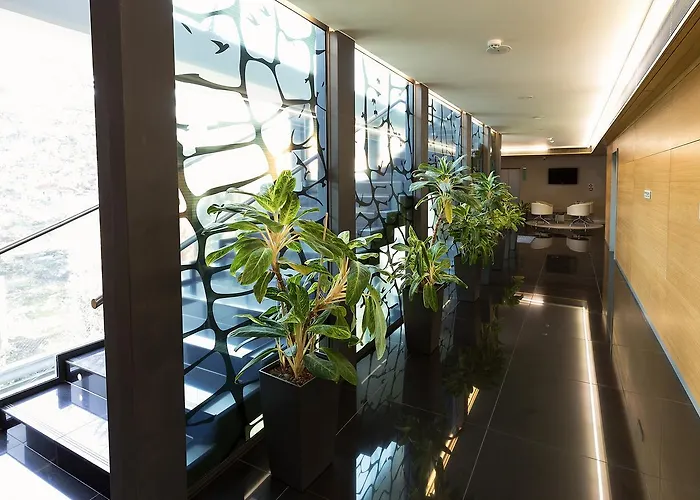 Zena Beauty & Shopping Center 4*