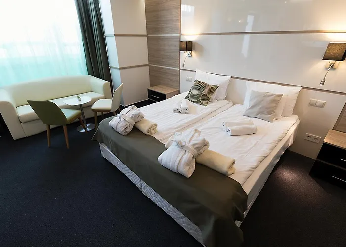 Hotel Zena Beauty & Shopping Center