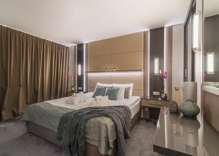 Zena Beauty & Shopping Center 4* Héviz